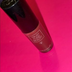 Trust fund beauty travel size